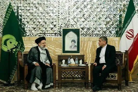 واکنش‌ها/"بانکداری آستان قدس" چه تبعاتی دارد؟