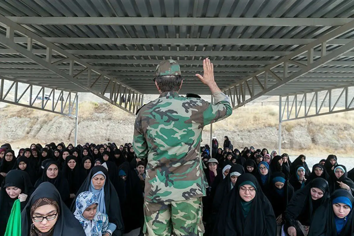 (تصاویر) آموزش نظامی بانوان گردان‌های کوثر