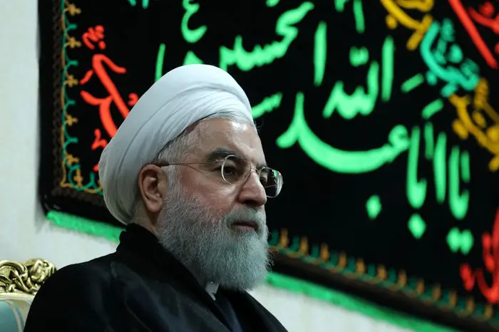 (تصاویر) عزاداری روحانی و هیات دولت
