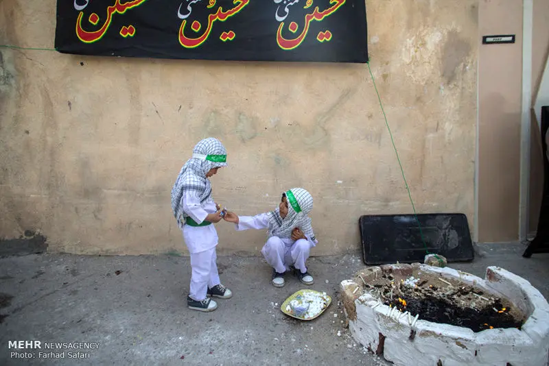 (تصاویر) خاکی ترین عزای حسین (ع)