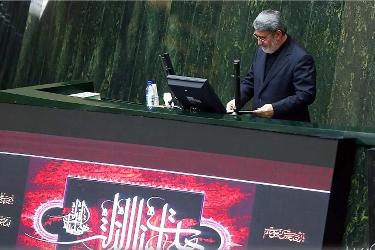 پشت پرده کارت زرد به وزیر کشور