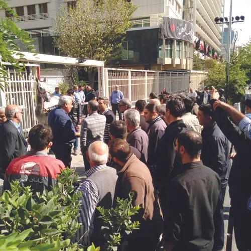 تجمعی که خیابان طالقانی را به هم ریخت