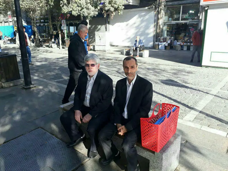جنجال پوپولیست‌ زنبیل به دست