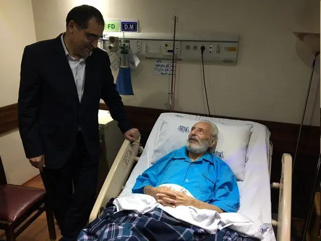 عیادت وزیر بهداشت از جمشید مشایخی