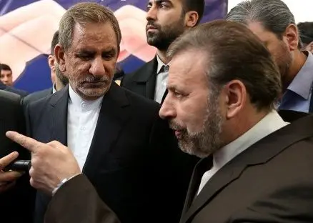 واعظی آمد، روحانی چرخید و جهانگیری کم‌رنگ شد