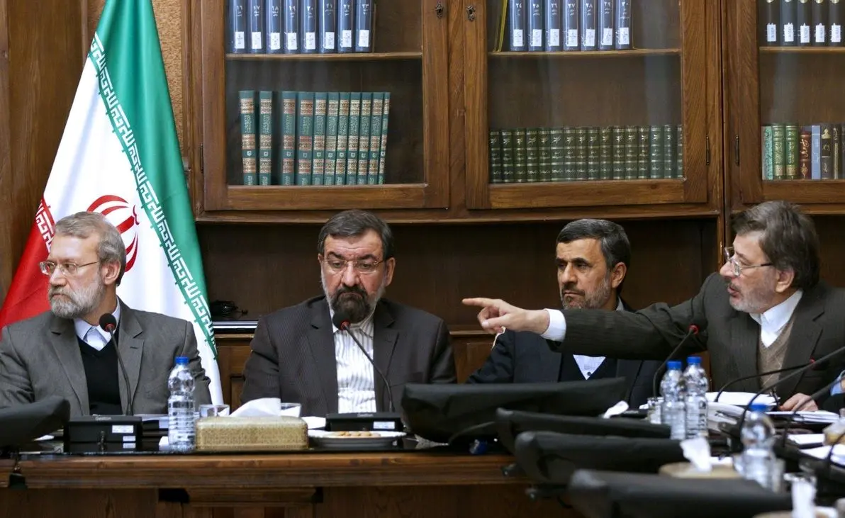 بررسی احتمال اخراج احمدی نژاد از مجمع تشخیص مصلحت
