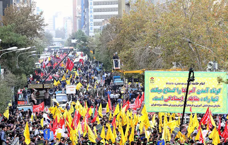 (تصاویر) راهپیمایی 13 آبان در تهران