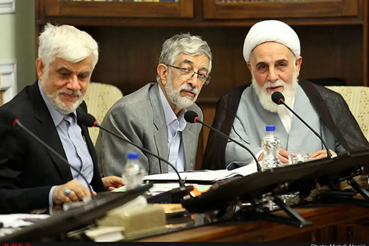 عکسی از هم نشینی سه کاندیدای ریاست جمهوری
