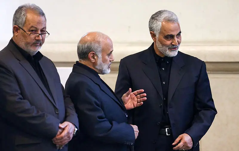 (تصاویر) مجلس ترحیم پدر سردار سلیمانی