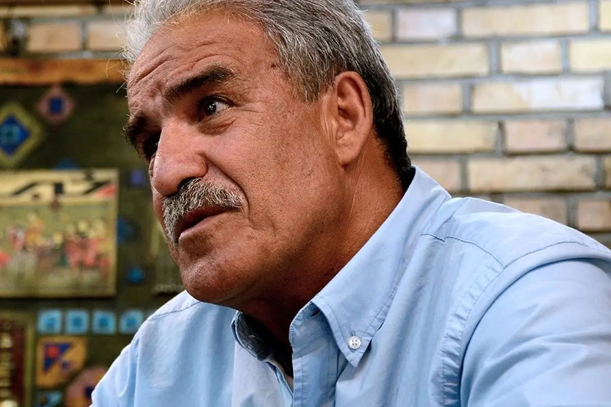یگانگی در داخل و یارگیری در خارج