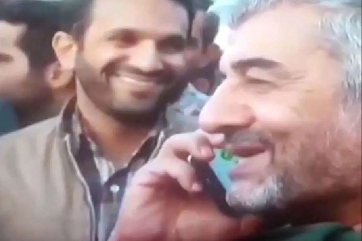(عکس) ماجرای دکمه سبز موبایل سردار جعفری