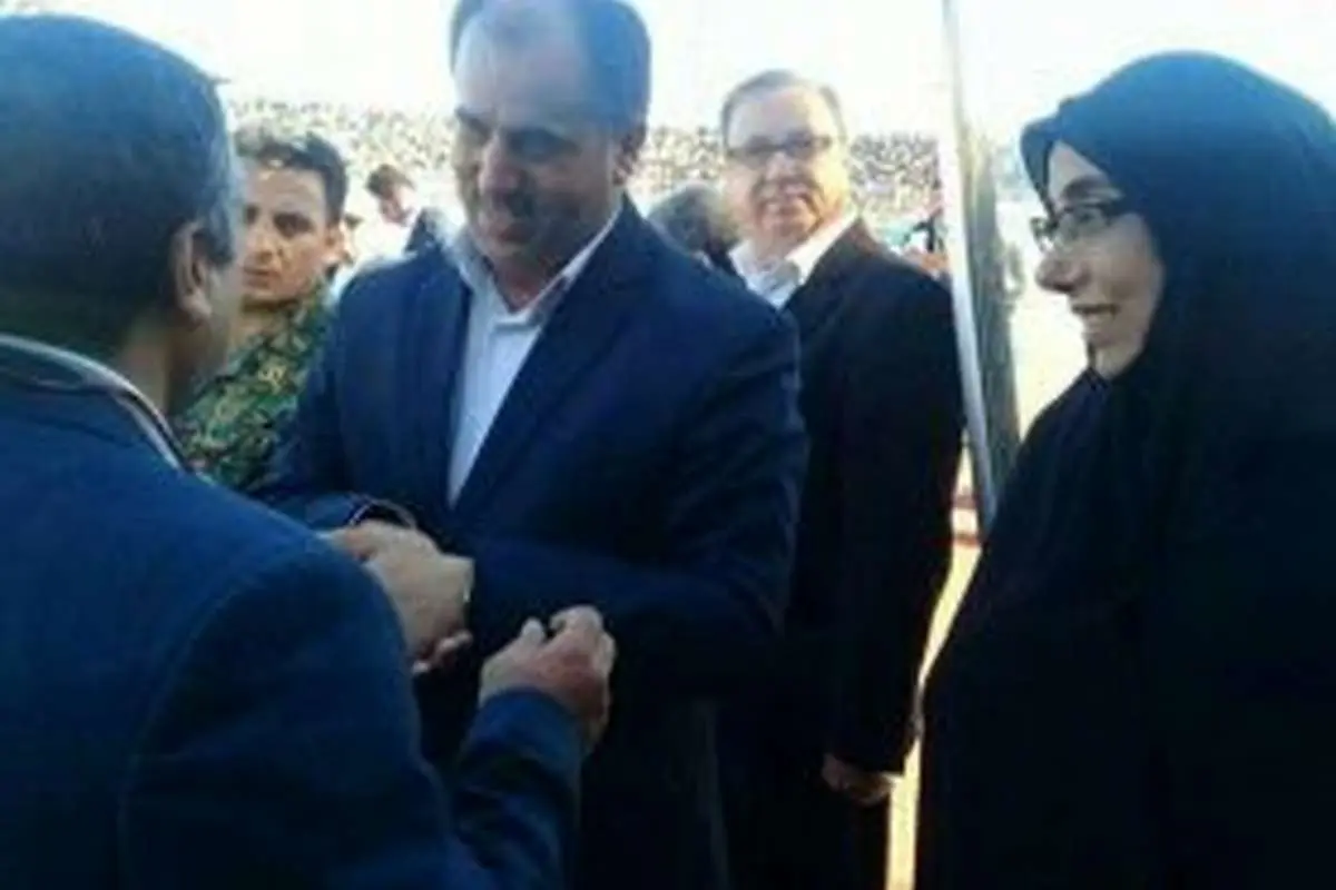 نماینده زن مجلس را به ورزشگاه جم راه ندادند