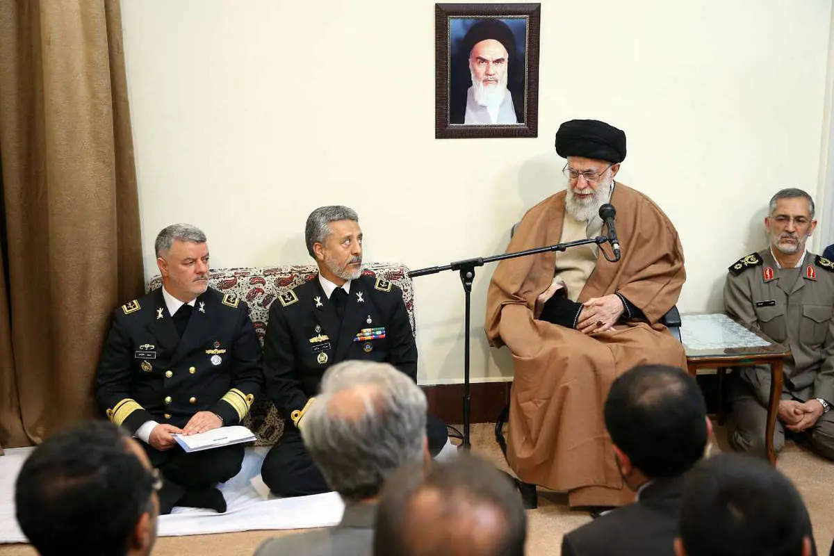 (تصاویر) دیدار فرماندهان نیروی دریایی ارتش با رهبر انقلاب