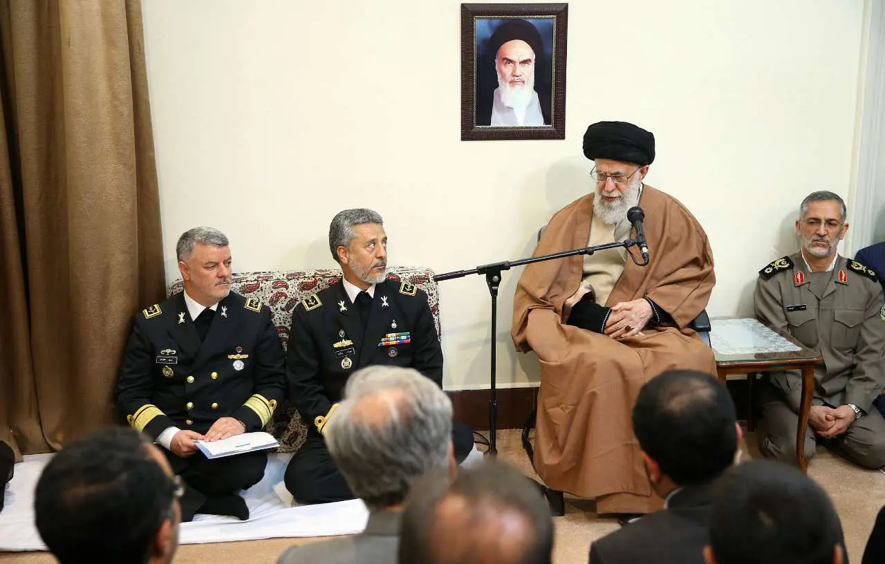 (تصاویر) دیدار فرماندهان نیروی دریایی ارتش با رهبر انقلاب