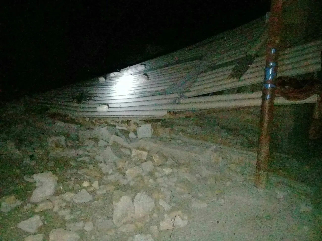 تصاویری از خسارت زلزله در لرستان