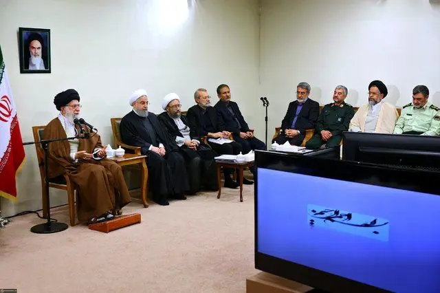 تاکید رهبر انقلاب بر کمک به زلزله‌زدگان