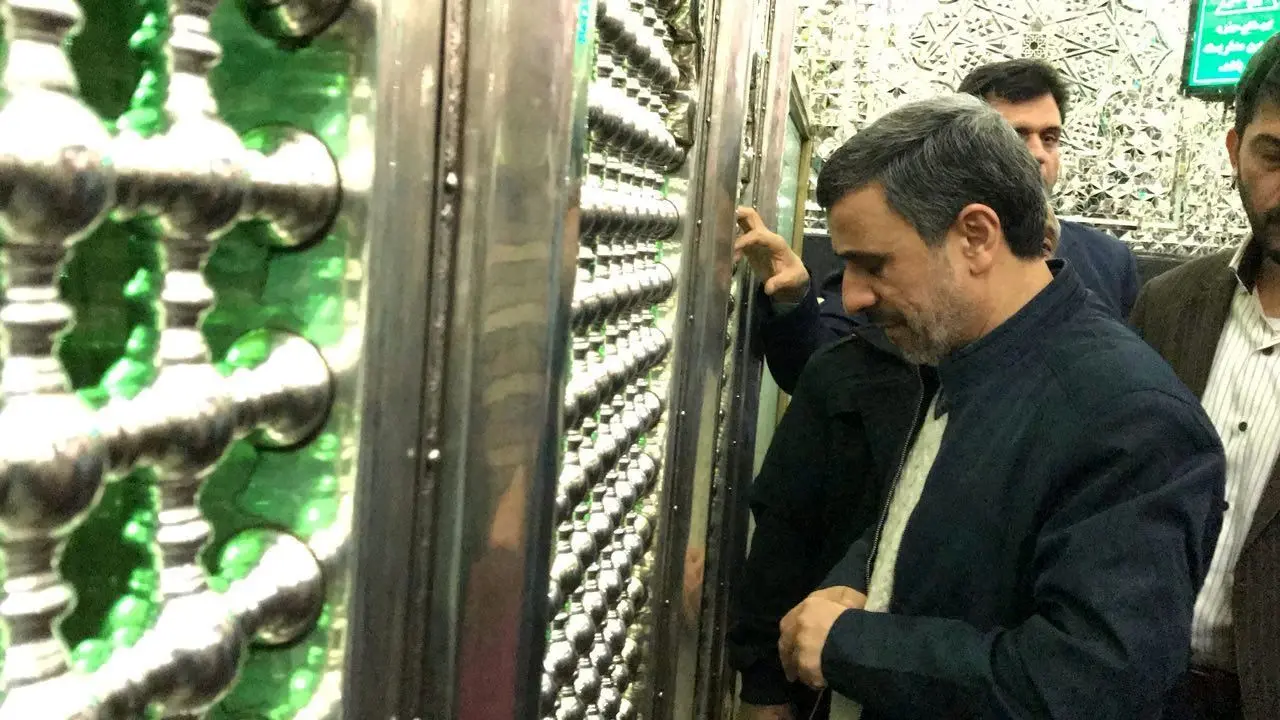 (تصاویر) حمایت احمدی‌نژاد از بست‌نشینی!