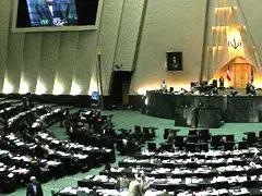 صحن مجلس به افزایش قیمت حامل های انرژی رای نمی دهد