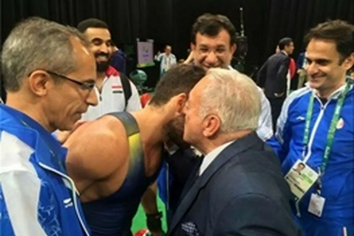حرکت عجیب تاماش آیان با قهرمان ایران!