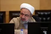 پاسخ تند مداح منتقد به توئیت رسایی: هزینه‌ی این شعارها را مردم می‌دهند
