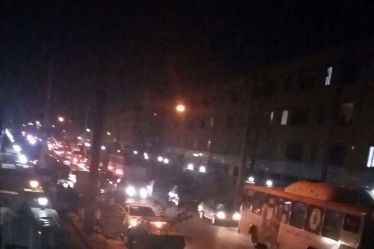 (تصویر) ترافیک در برخی خیابانهای شرق تهران در پی زلزله
