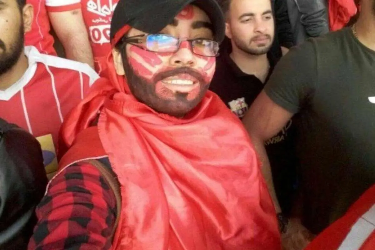 تصویری از دختری که بازی پرسپولیس را از نزدیک دید