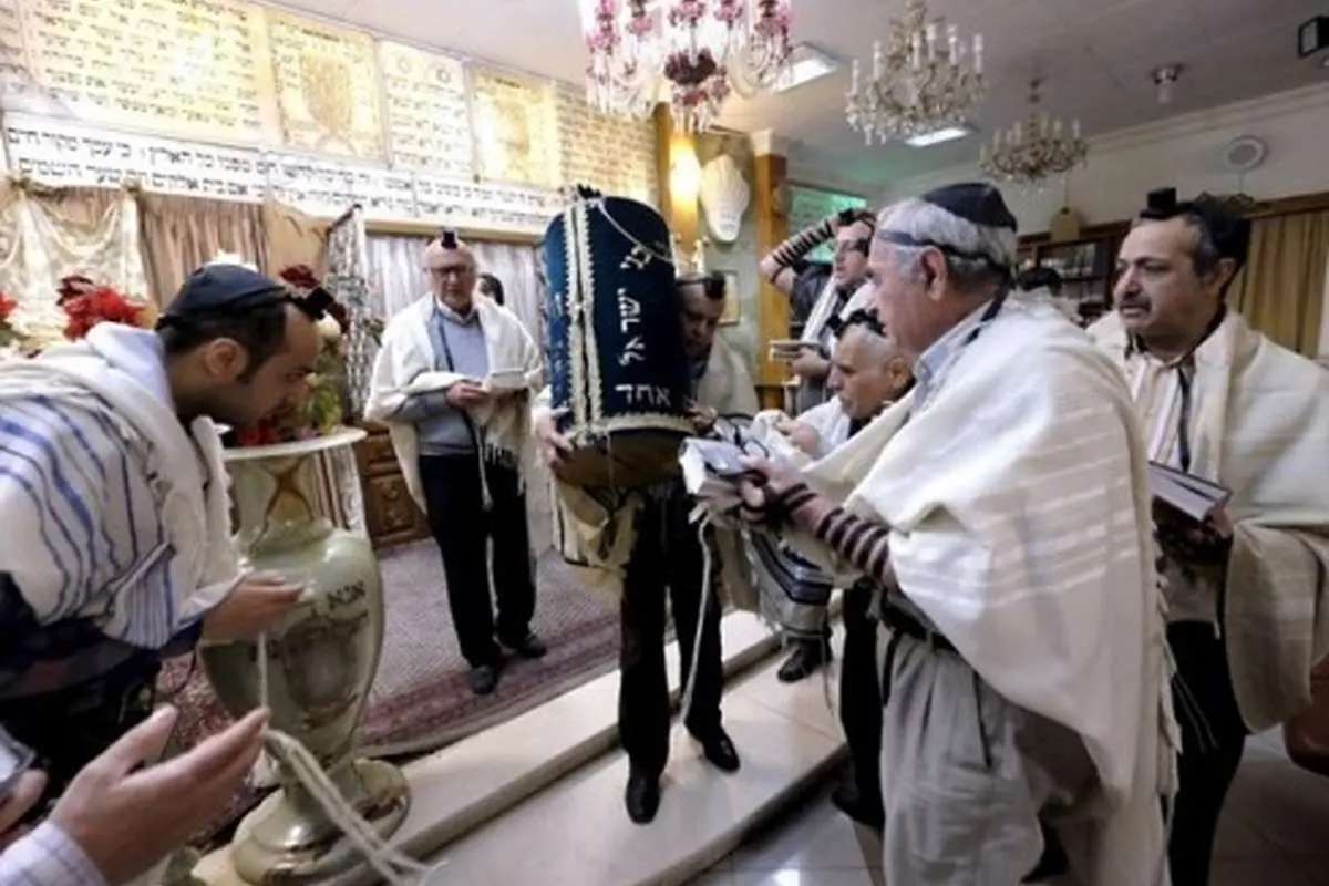 ادعای رسانه یهودی: به کنیسه یهودی در شیراز حمله شد