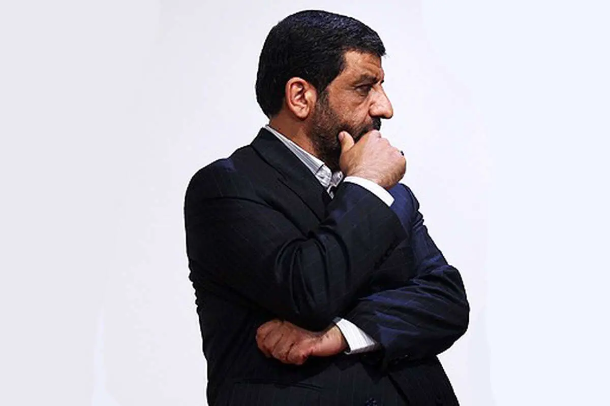 is typing عزتالله ضرغامی
