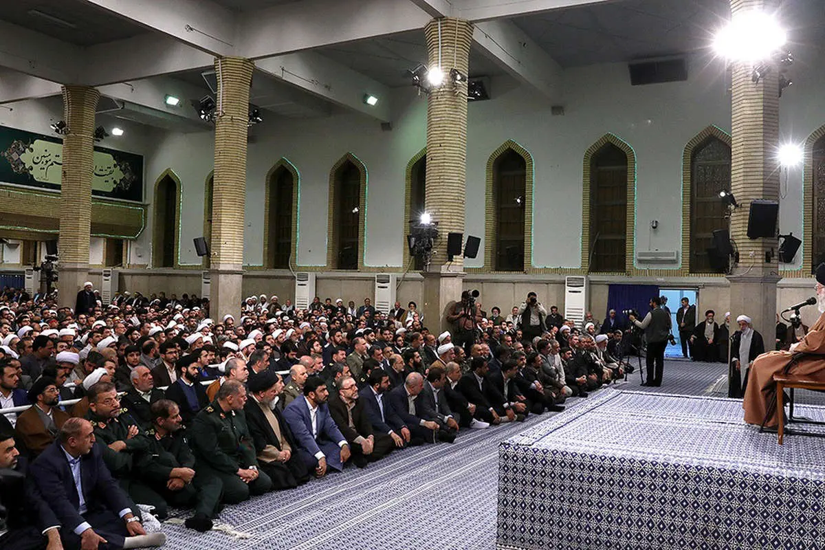 (تصاویر) دیدار اعضاء شورای هماهنگی تبلیغات اسلامی با رهبر انقلاب