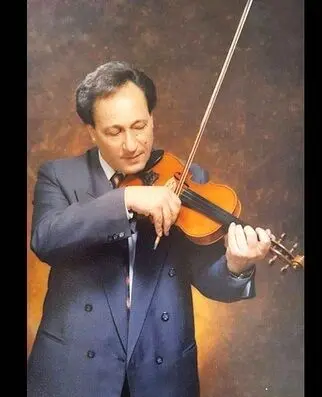 منوچهر لشگری درگذشت