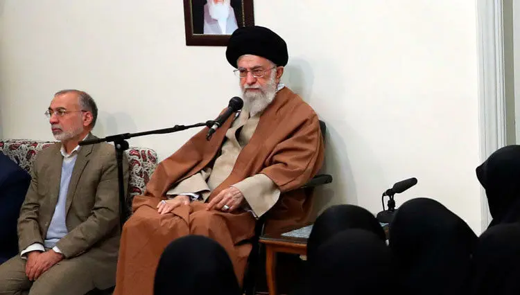 من در خصوص این قضایا حرف‌هایی دارم و در وقت آن خواهم گفت
