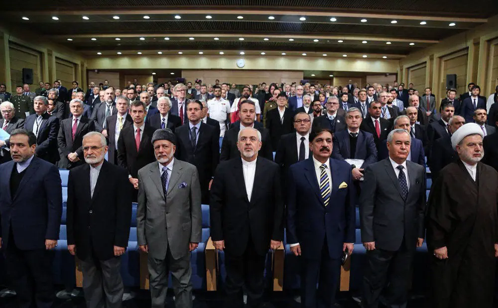 (تصاویر) ظریف در دومین کنفرانس امنیتی تهران