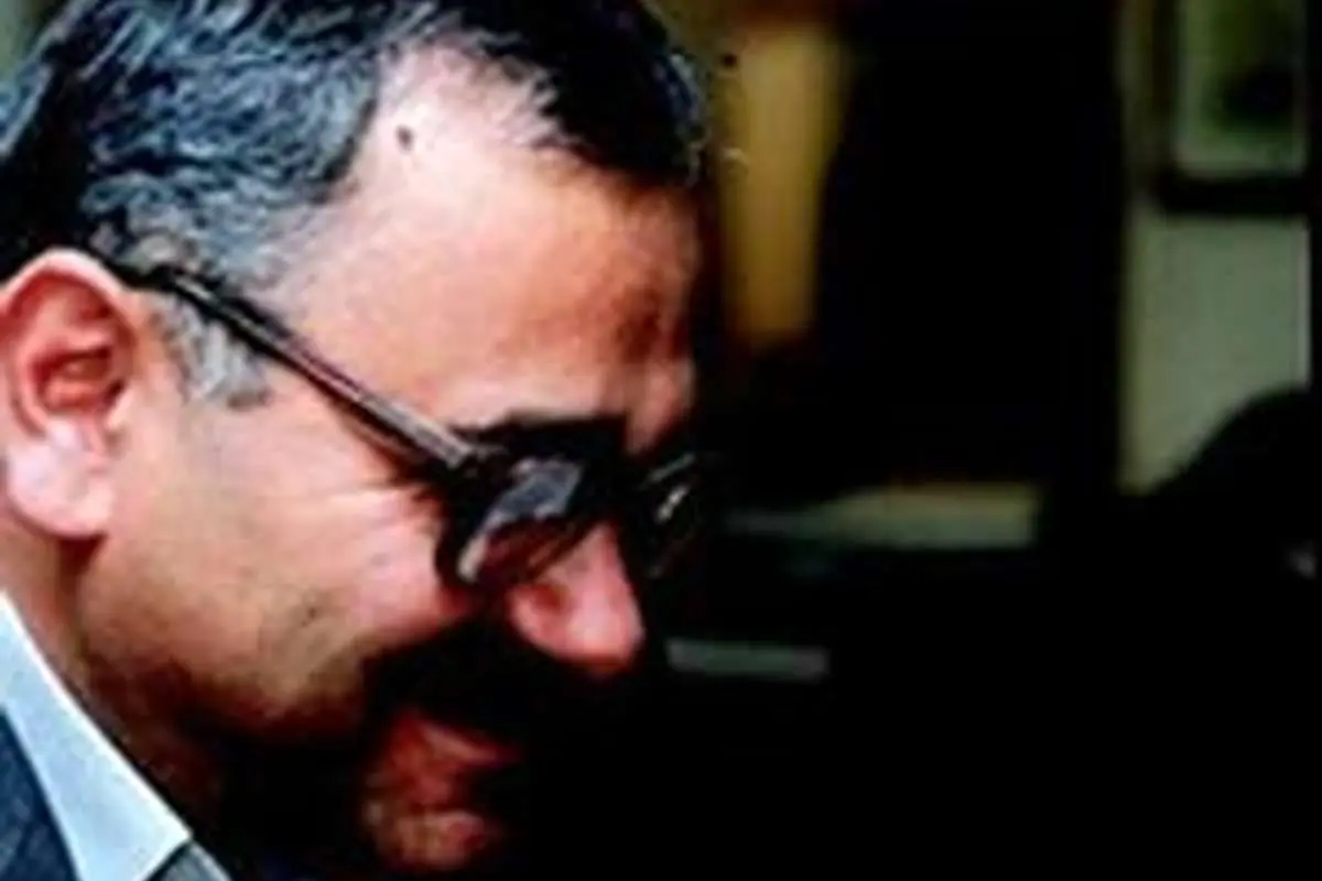 دکتر بشیریه در دانشگاه تهران تدریس می کند