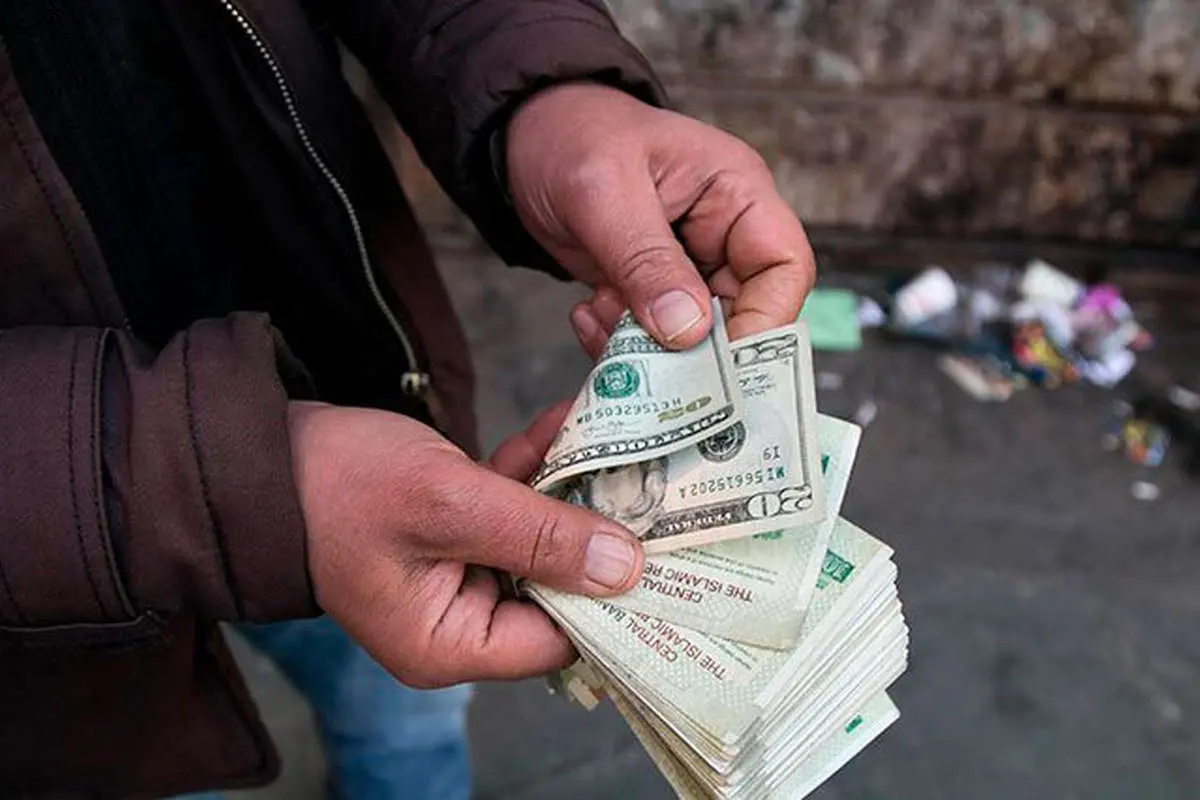 ورود پلیس به بازار ارز آزاد