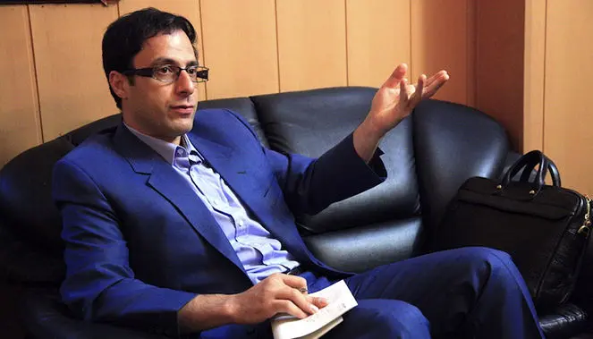 پرستاران و دموکراتیک کردن بیمارستان‌ها
