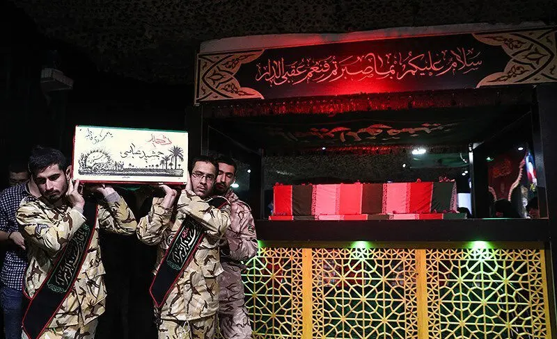 (تصاویر) دیدار با پیکر شهید پس از ۳۰ سال