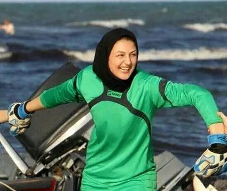 آتنا کُشی!