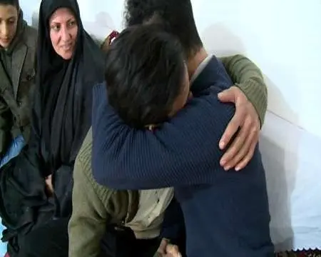 (عکس) بازگشت کودک گمشده پس از ۱۲ سال