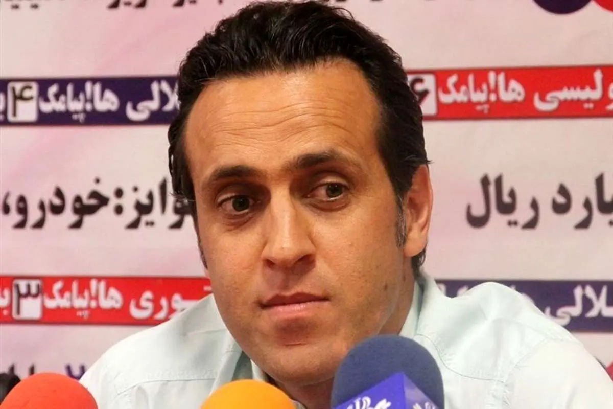 علی کریمی از حضور در نشستهای خبری منع شد