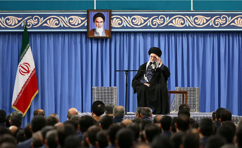 (تصاویر) دیدار فرماندهان نیروی هوایی ارتش با رهبر انقلاب