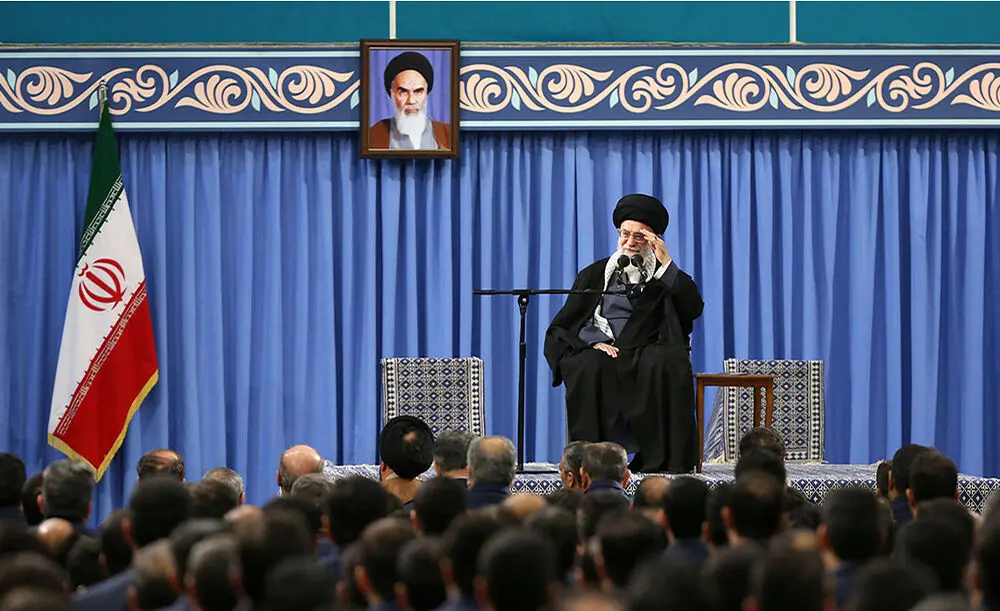 (تصاویر) دیدار فرماندهان نیروی هوایی ارتش با رهبر انقلاب