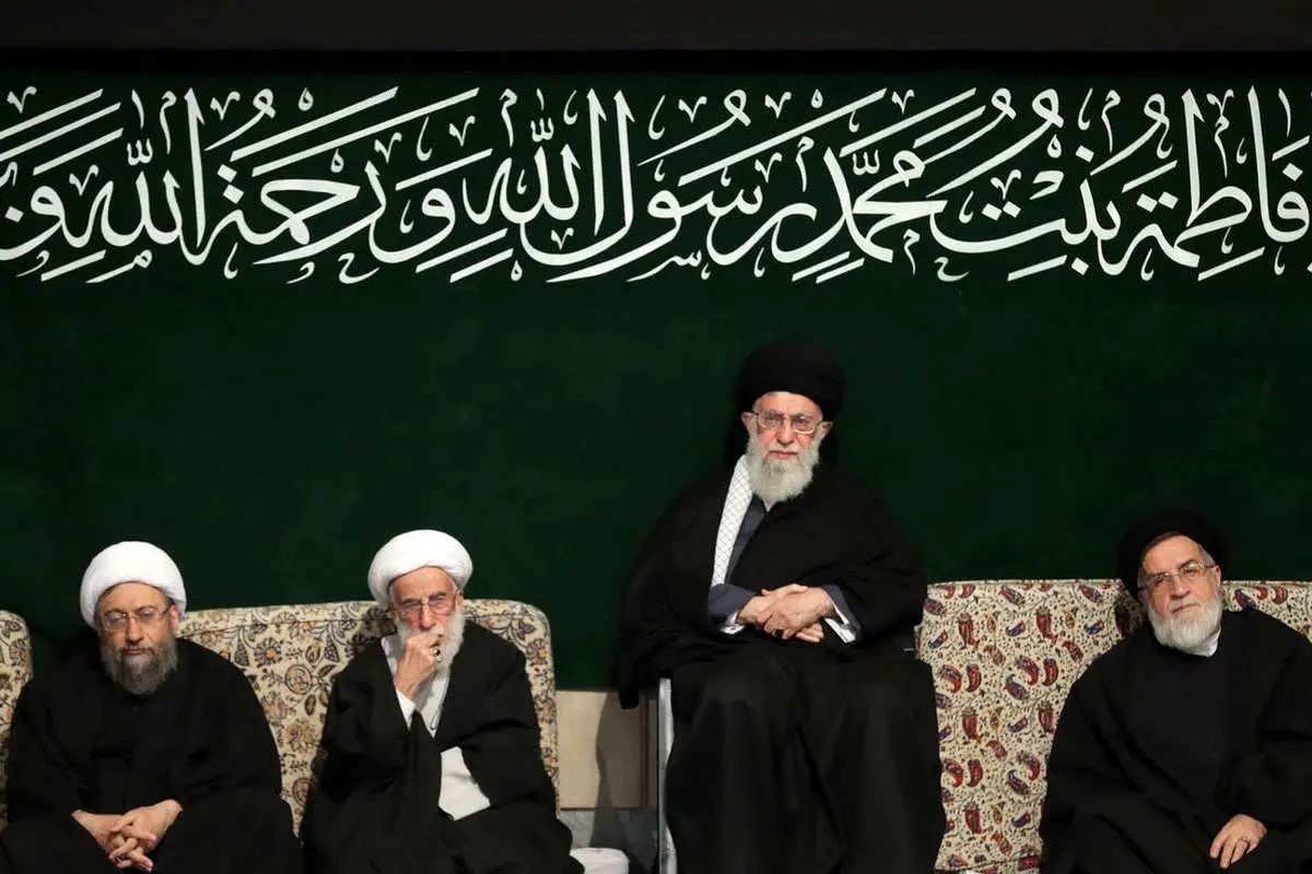 (تصاویر) عزاداری حضرت زهرا (س) با حضور رهبر انقلاب