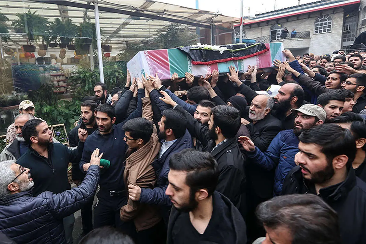 (تصاویر) مراسم تشییع شهید محمد حسین حدادیان