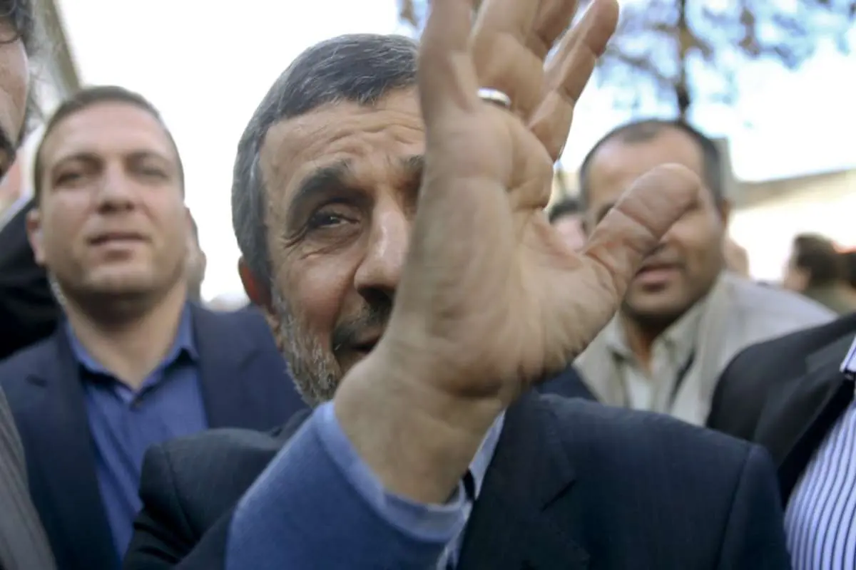 قمار احمدینژاد!