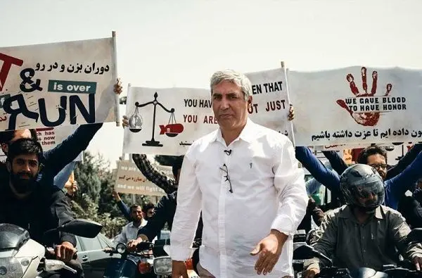چرا حاتمی‌کیا به وقت شام رسید!