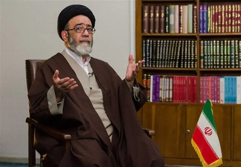 گفتگو با امام جمعه‌ای که به استادیوم می‎رود و نود می‎بیند