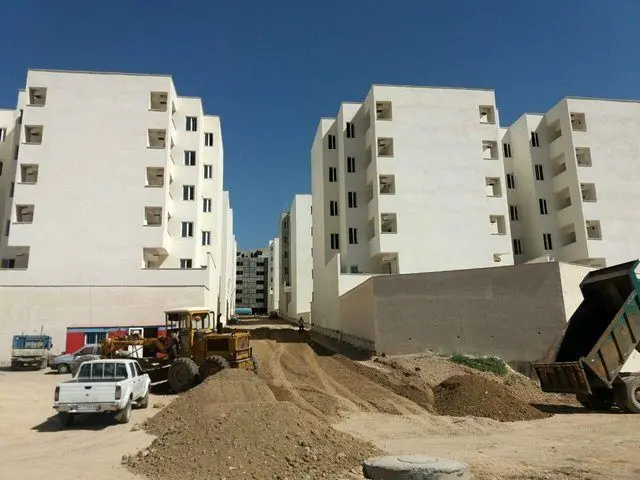 خارجی‌ها شهر پردیس را می‌سازند
