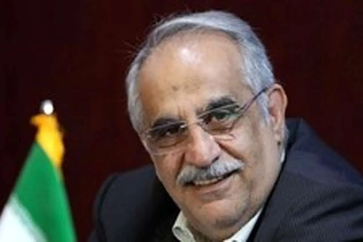 وزیر اقتصاد راهی روسیه شد