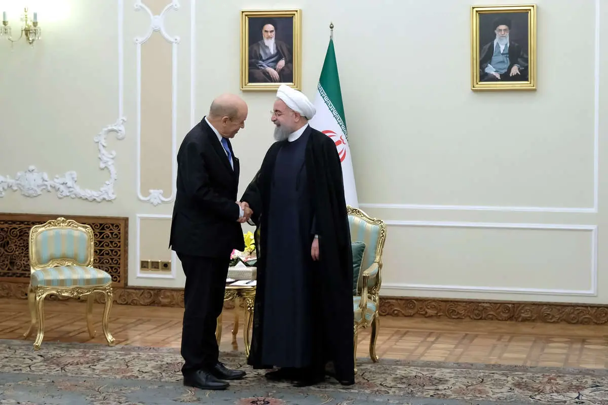 (تصاویر) دیدار وزیر خارجه فرانسه با روحانی
