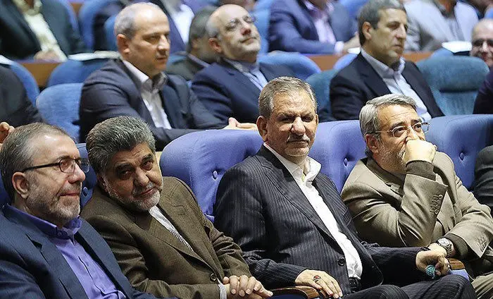 نقد سخنان جهانگیری از منظر اصولگرایانه و اصلاح‌طلبانه